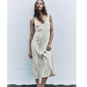 Zara knitted midi dress size S